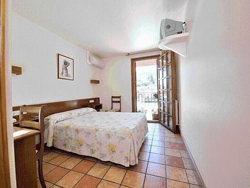 Hostal Lorentxo Olave Bilik gambar